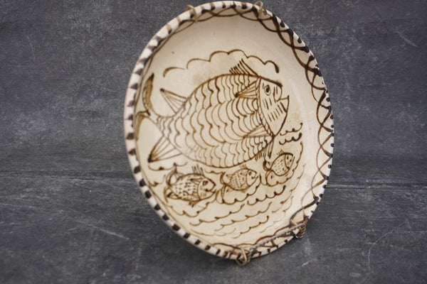 Vintage Mexican Plate from Tzintzuntzan, Fishes M1986