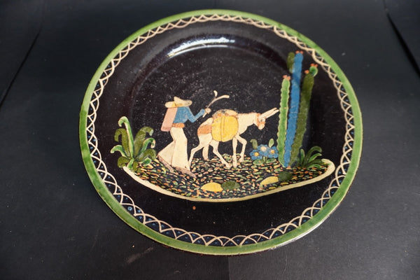 Mexican Tlaquepaque Plate in Black, Rare 1930s M3018