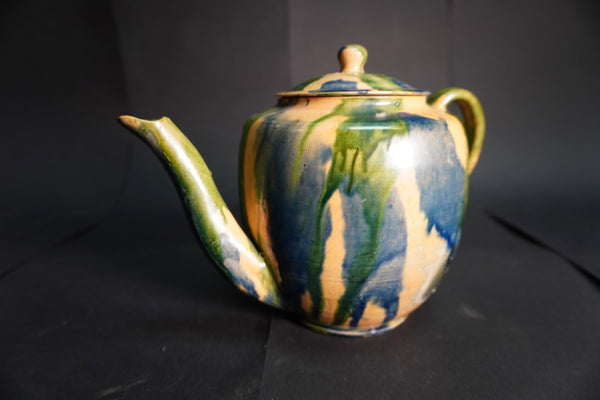 Oaxacan Dripware Rare Tea Pot  c 1930 M3026