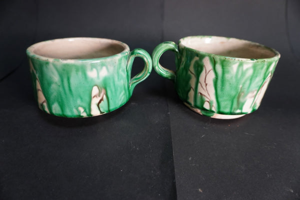 Oaxacan Dripware Pair of Mugs in Green M3028