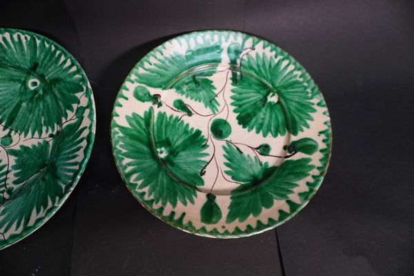 Oaxacan Dripware Pair of Plates in Green c 1940 M3034