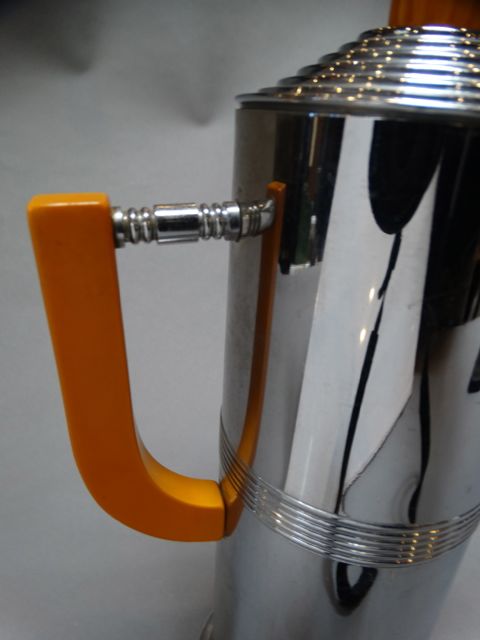 Art Deco Chrome Cocktail Shaker With Red Bakelite Handle