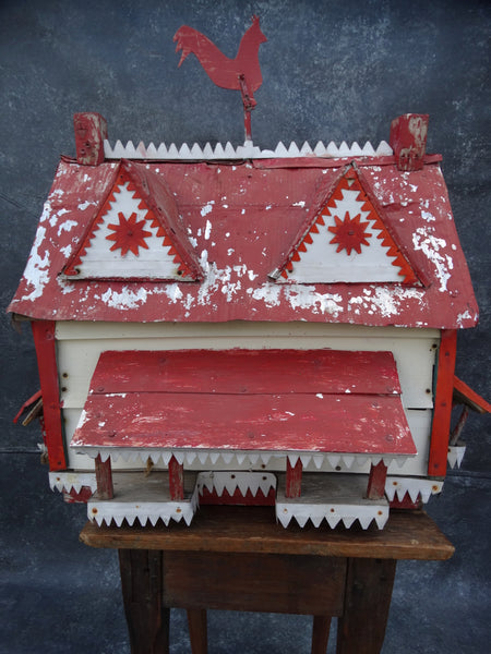 Folk Art Bungalow Birdhouse A2305