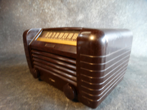 RCA Victor Model RC1064 Bakelite Radio Complete 1946 A2384