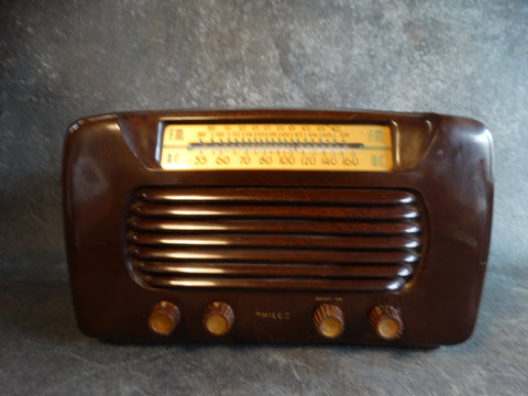 Philco AM FM Model 54-7465 - A2388
