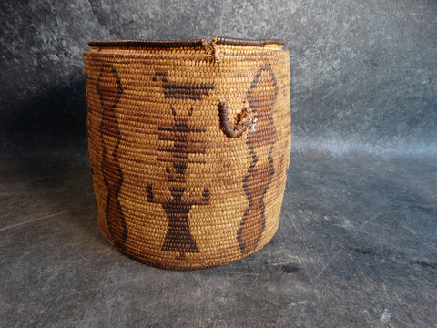 Early Pima or Papago Handled and Lidded Basket circa 1910 A2608