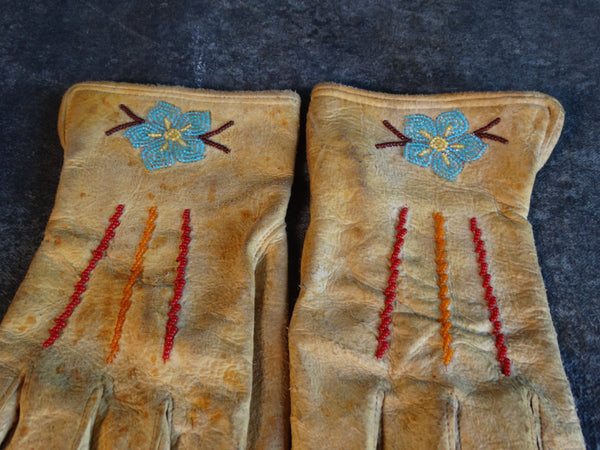 Plains Indian Muleskin & Beadwork Gloves 1950s A2863