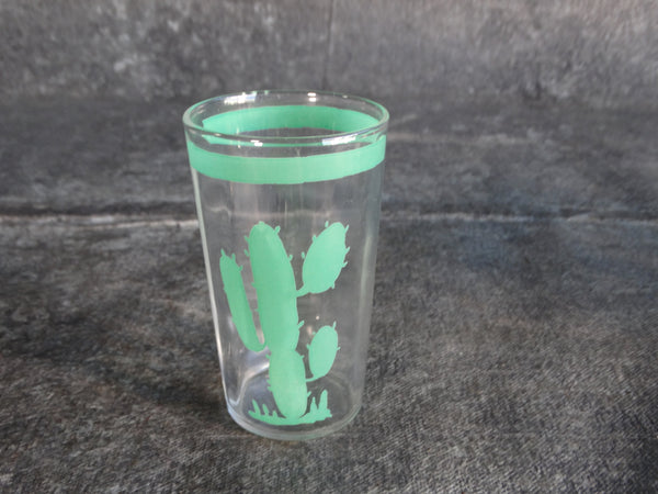 Fiestaware Mexicana Cactus Glass with Beveled Interior c 1930 in Green A2911