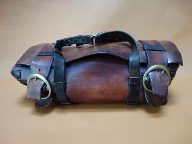 1960-70s Leather Gladstone Bag – Early California Antiques Shop