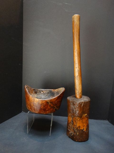 Large Mortar and Pestle Set Made From Walnut, Cherry, or Pecan 