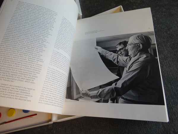 Jasper Johns Technics and Creativity: Gemini Gel MOMA Book Signed 1971 AP1286