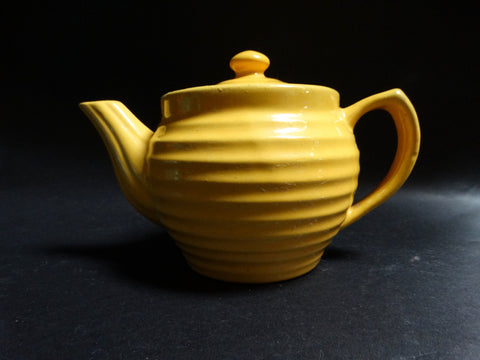 Bauer Ringware Small Teapot in Yellow B3030