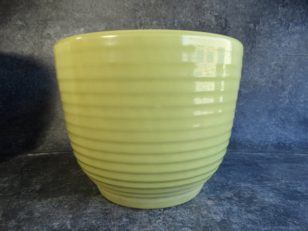Bauer Ringware Pot in Chartreuse B3100