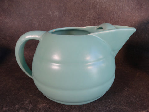 Bauer La Linda Icelip Pitcher Rare Matte Green Glaze B3113