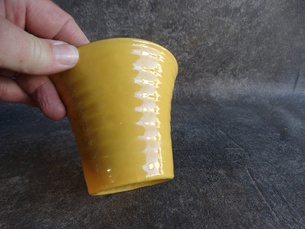 Bauer Ribbed Yellow Flower Pot B3191