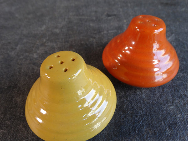 Bauer Ringware Pair of Salt & Pepper Shakers in Orange and Yellow B3217