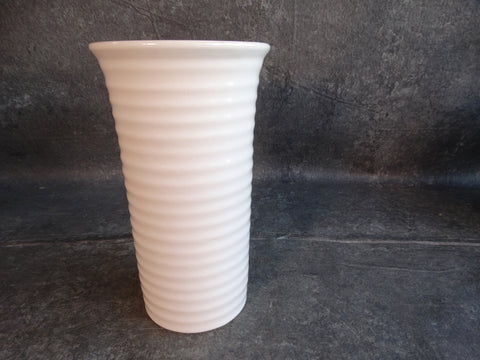 Bauer High Fire Ringware Vase in White B3232
