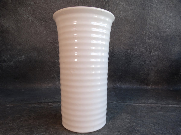 Bauer High Fire Ringware Vase in White B3232