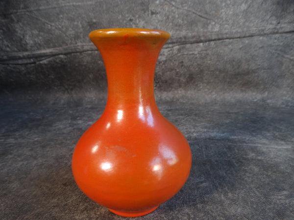 Catalina Island Red Clay Vase in Toyon Red C609