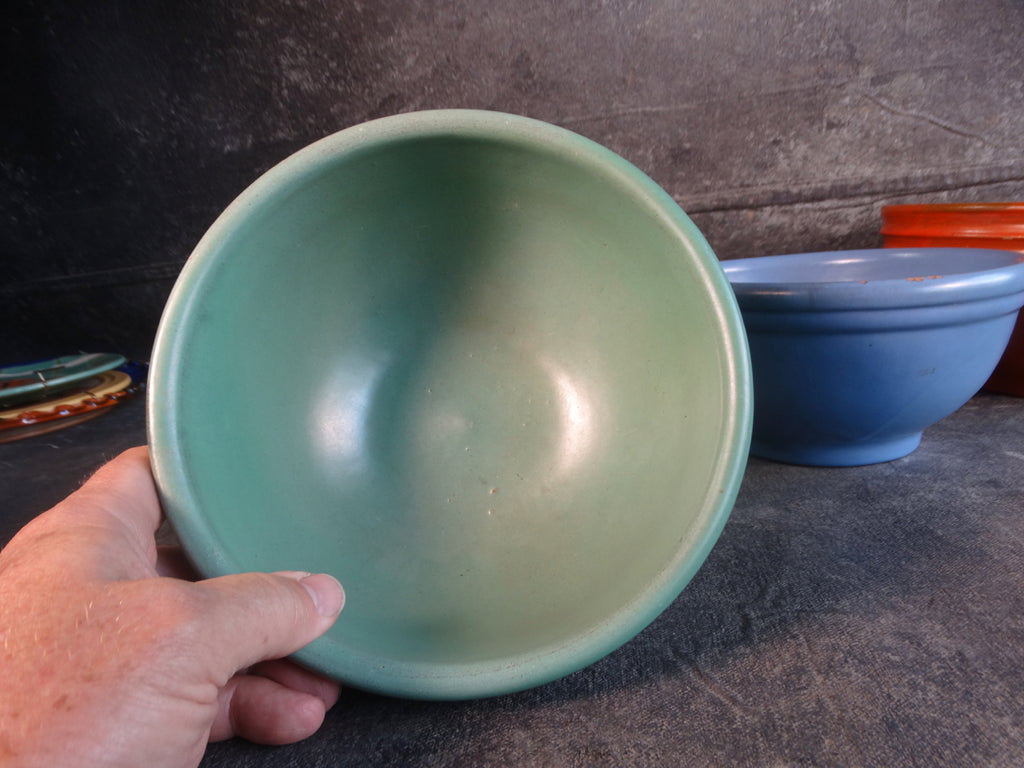 Nesting Melamine Mixing Bowls w/Lids - Clix Auctions LLC