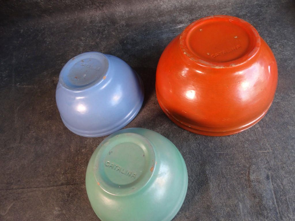 Nesting Melamine Mixing Bowls w/Lids - Clix Auctions LLC