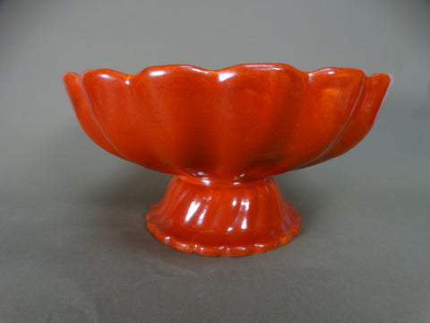 Catalina Footed Scallop Bowl in Toyon Red c 1930 C670