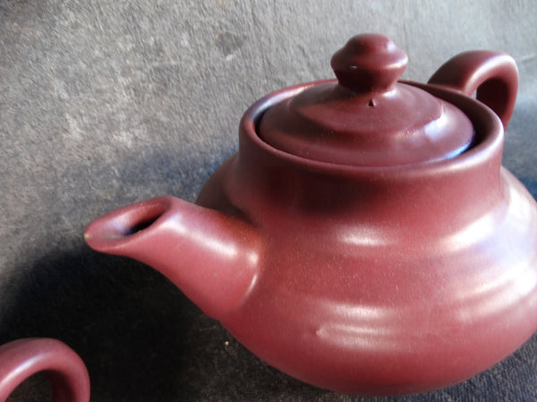 Zanesville Pottery Old Pot Shop Teapot with Creamer and Sugar Bowl circa 1940s CA2119