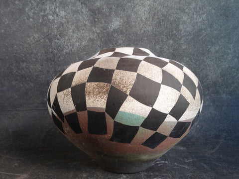 Contemporary Native American Pot in a Checkerboard Pattern 1980s CA2130