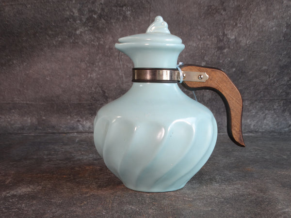 Metlox-style Swirl Carafe w Lid in Turquoise c 1937 CA2214