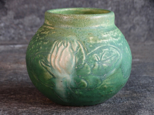 Newcomb-style Studio Pottery Water Lily Vase  CA2222