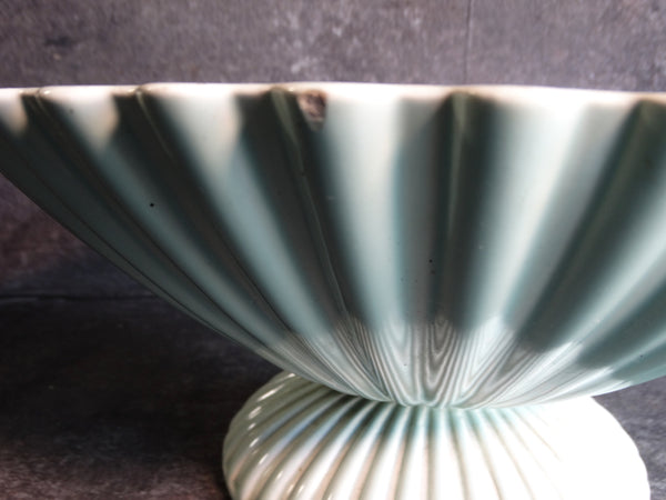 Vernon Kilns by Jane Bennison Large Console Bowl in Light Green CA2234