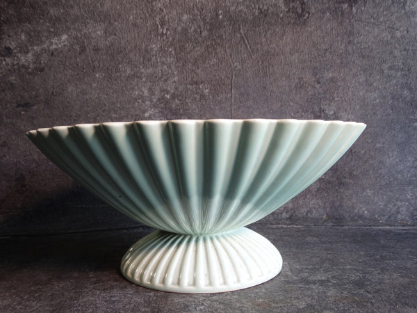 Vernon Kilns by Jane Bennison Large Console Bowl in Light Green CA2234