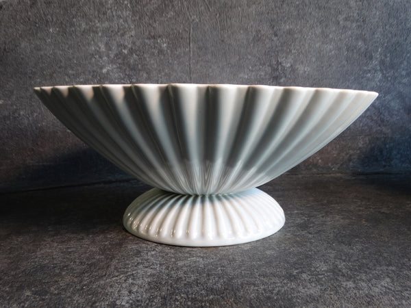 Vernon Kilns by Jane Bennison Large Console Bowl in Light Grey CA2235