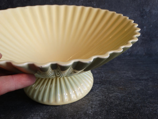 Vernon Kilns by Jane Bennison Medium Console Bowl in Pale Yellow CA2237