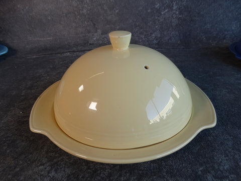 Vernon Kilns Early California Covered Serving Dish in Yellow CA2243