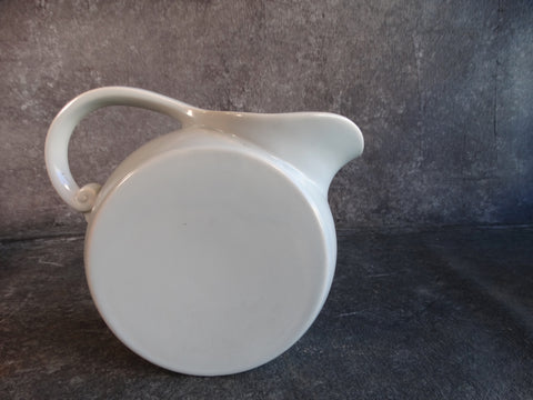 Vernon Kilns Modern California Ice Lip Ball Pitcher in Light Grey CA2249