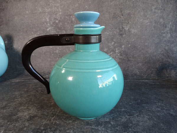 Vernon Kilns Early California Carafe with Bakelite Handle, in Green with Blue Stopper CA2259