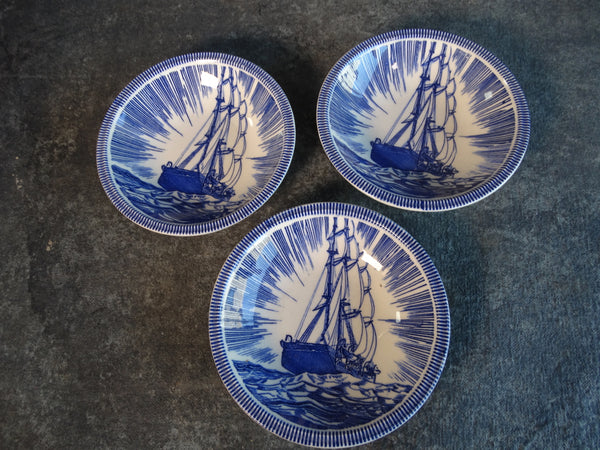Vernon Kilns Rockwell Kent Moby Dick Set of Three 5 5/8" x 1" Bowls in Blue CA2340