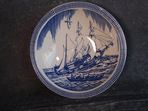 Vernon Kilns Rockwell Kent Moby Dick Large Bowl in Blue CA2341