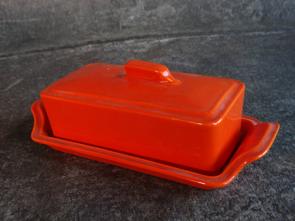 Vernon Kilns Rare Early California Butter Dish in Red CA2347