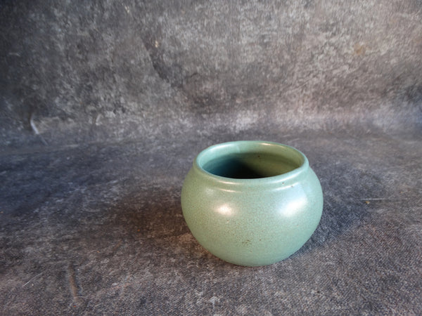 Zanesville Ohio Pottery Bowl  in Light Gray-Green CA2362
