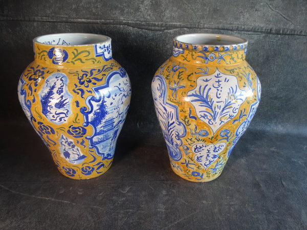 Pair of Spanish Urns circa 1950 decorated in Chinoiserie CA2377