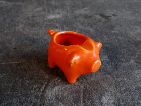 Stangl Pottery Pig Ashtray in Orange CA2383
