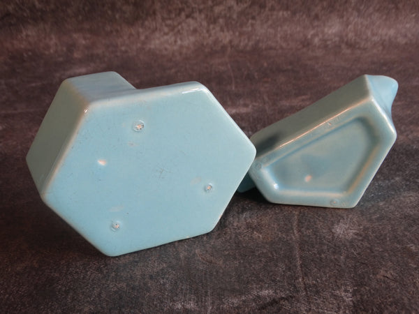 Tudor Pottery Nesting Sugar & Creamer Set in Soft Matte Turquoise CA2387