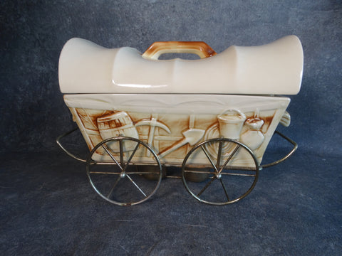 McCoy Pottery Chuck Wagon Casserole with Wagon Wheels Warming Stand in Wire CA2395