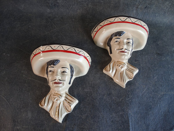 Pair of Wall Pockets : Señor & Señor - CA2412