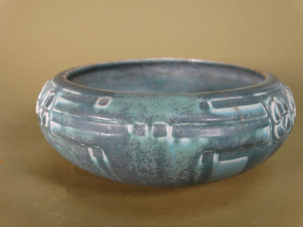 Rookwood #2160 Incised Ceramic Bowl in Soft Green 1926 CA2488