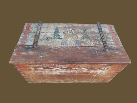 Monterey Classic Footlocker Trunk