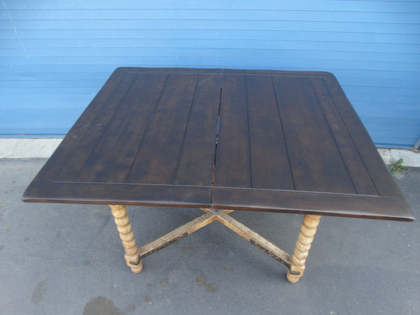 Monterey Classic Kitchen Table F2356