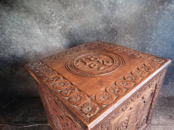 Celtic Motif Hand-Carved Box 1892 F2406